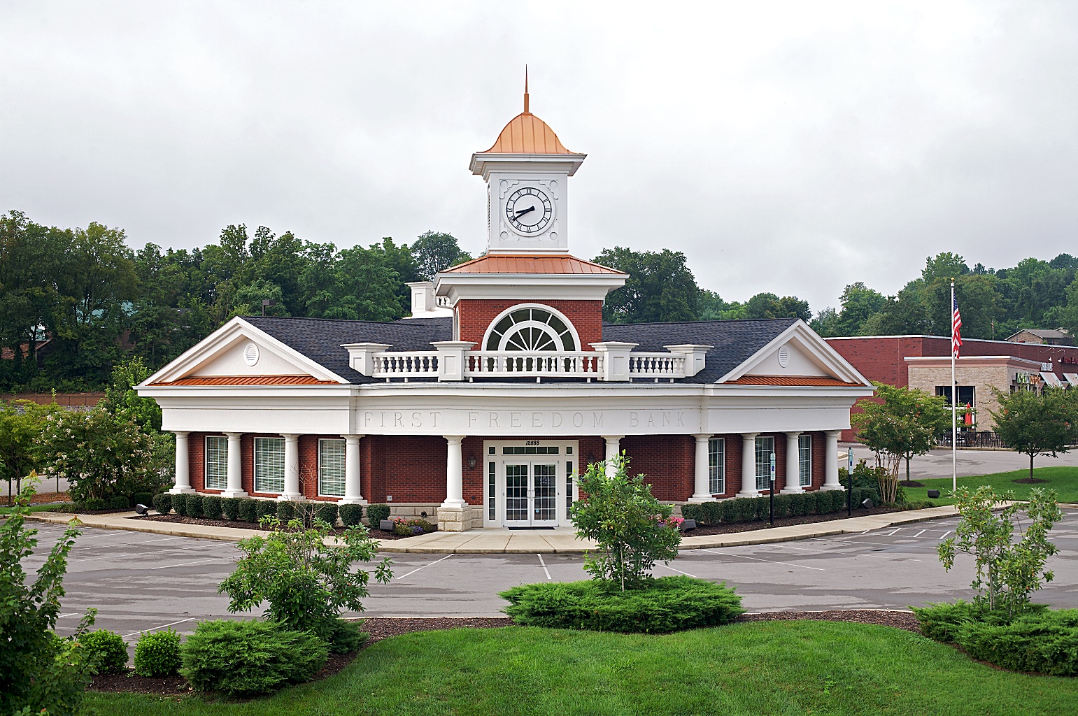 Image is of the First Freedom Bank Mt. Juliet office. 