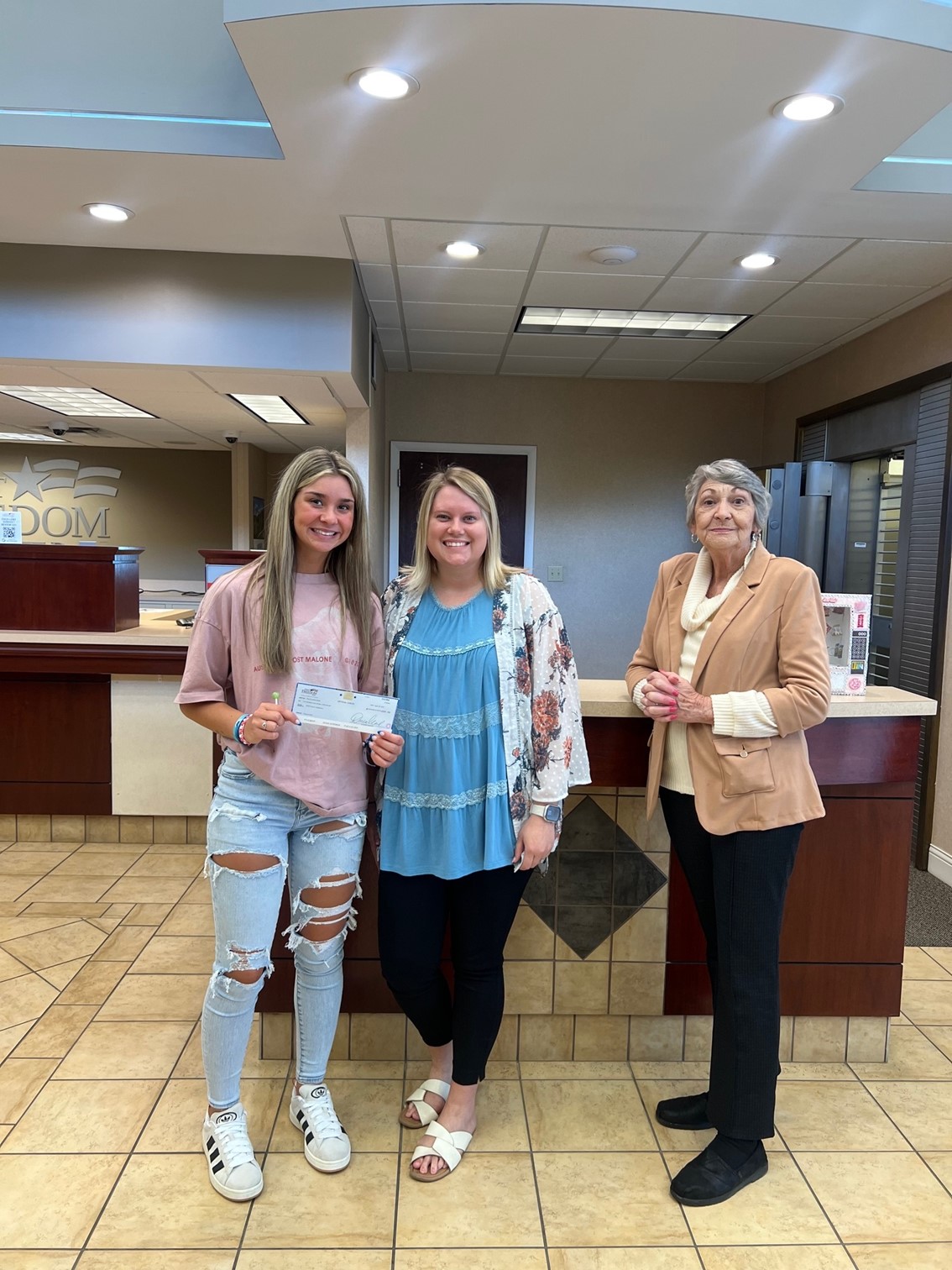 First Freedom Donates to Jackson County Project Graduation